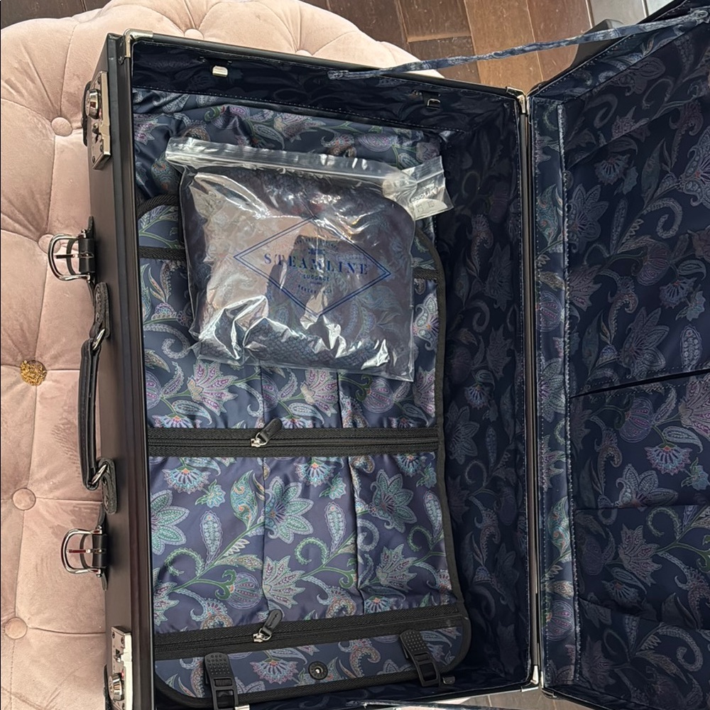 Steamline luxury collection travel bag NEW - Picture 6 of 15